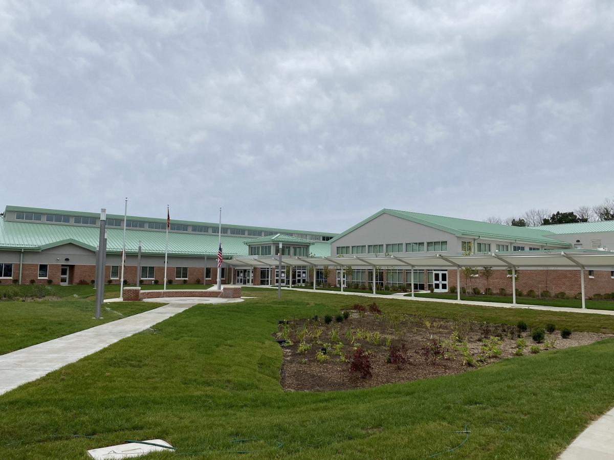 Easton Elementary School Building Receives LEED Gold and Outstanding ...